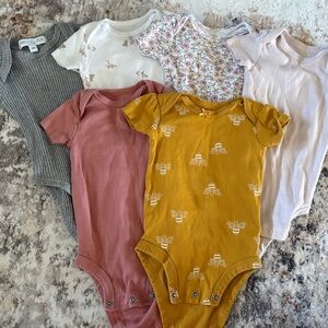 Bundle of short sleeve onesies